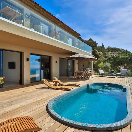 5* With Panoramic Sea View, Hammam, Pool-spa *
