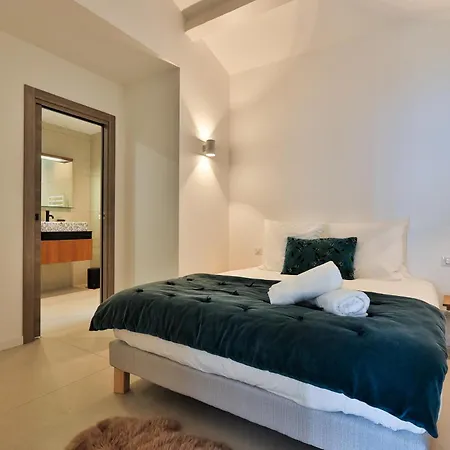 Daire 5* With Panoramic Sea View, Hammam, Pool-spa