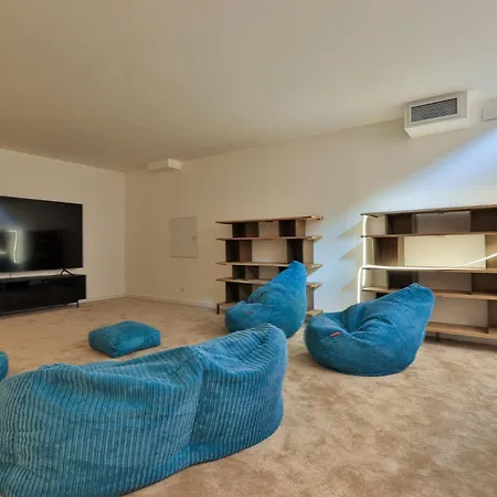 Nest Le Rayol-Canadel-sur-Mer